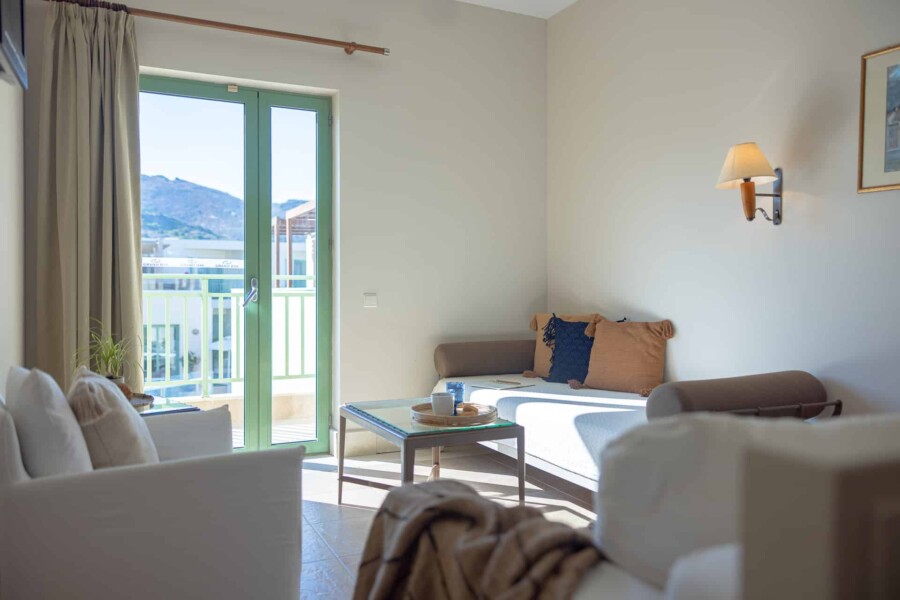 6. Suite - Sitting Room 2