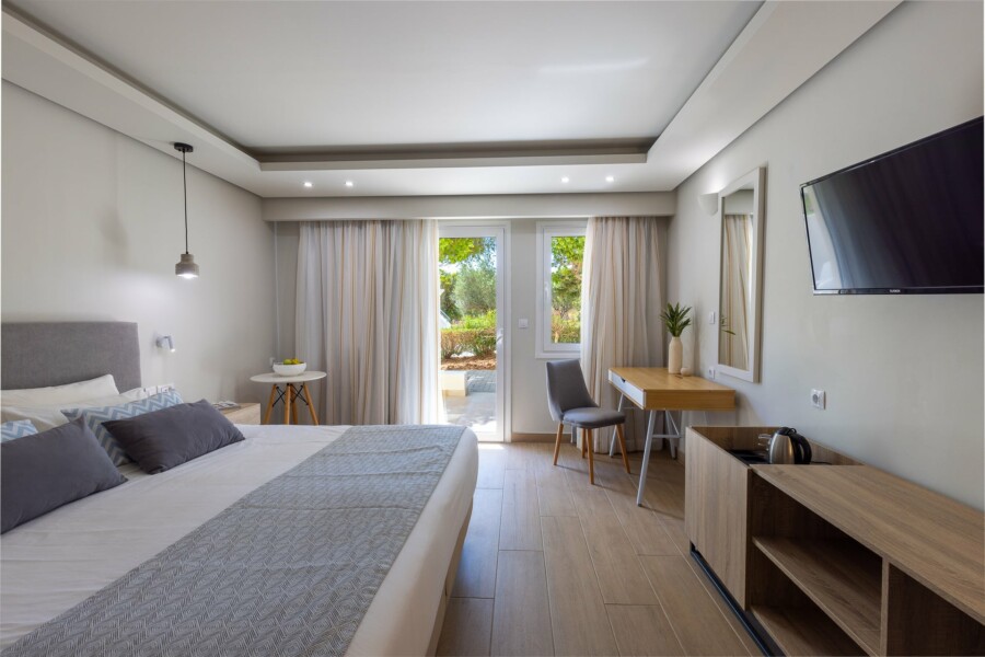 AlmyraBeach-rooms (2)